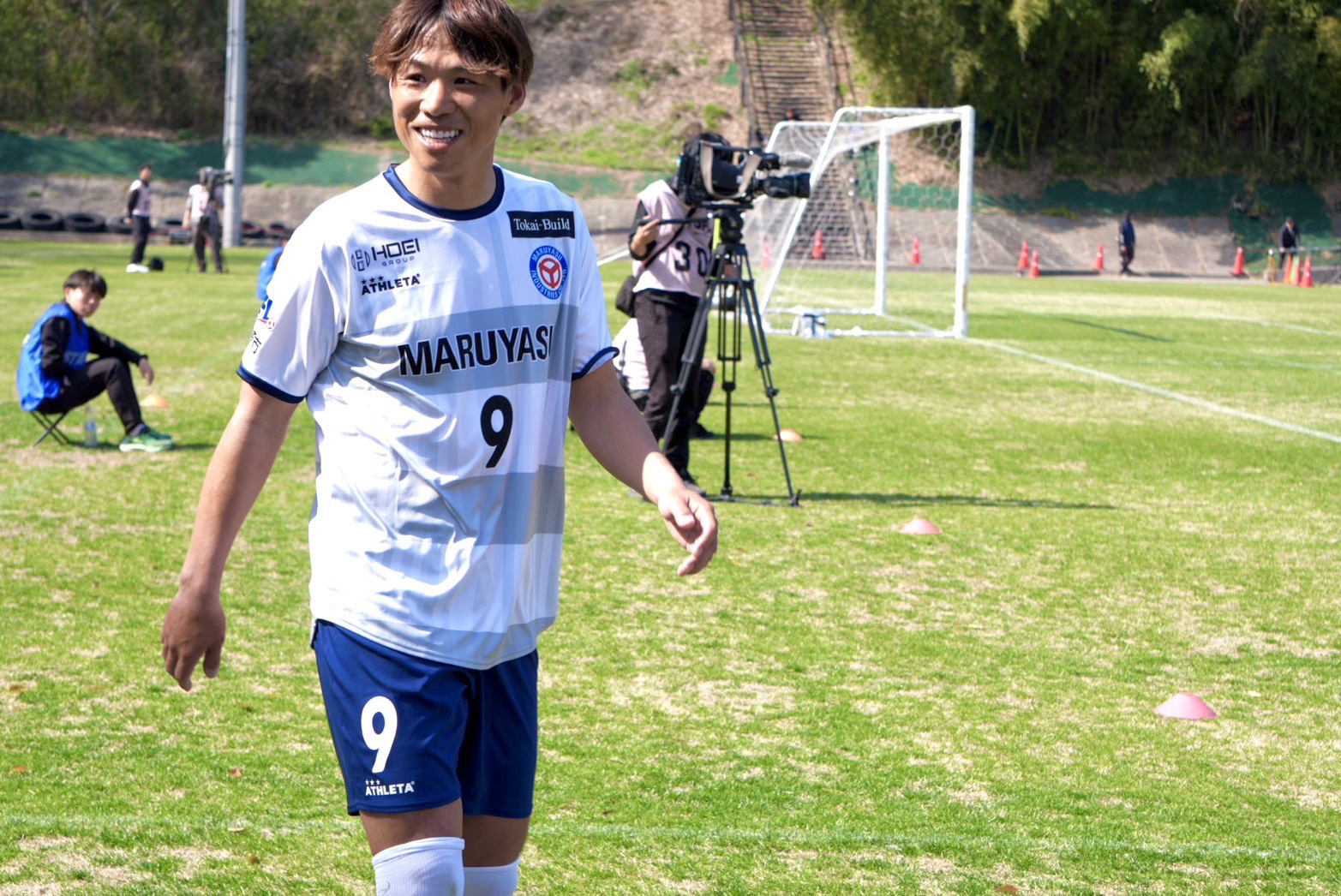 酒井達磨 — サッカー FW／ストライカー指導